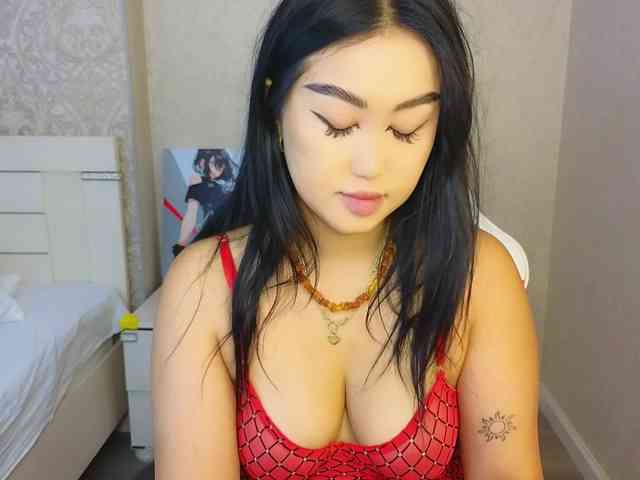 DianaMoon webcam
