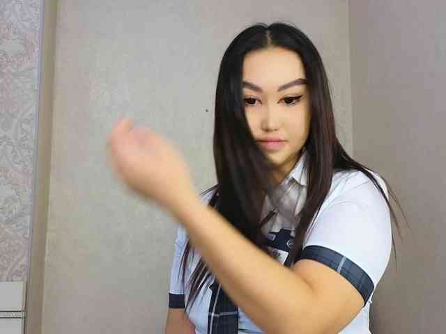 DianaMoon webcam