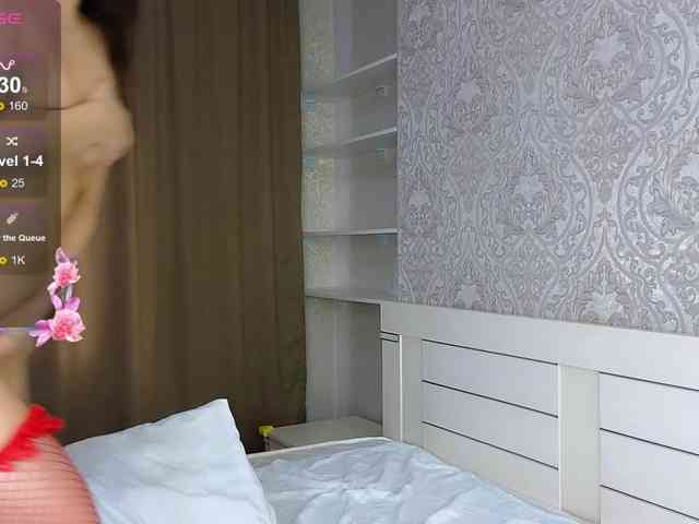 DianaMoon webcam