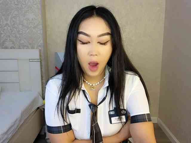 DianaMoon webcam