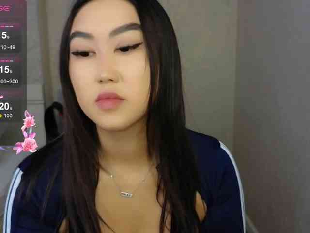 DianaMoon webcam