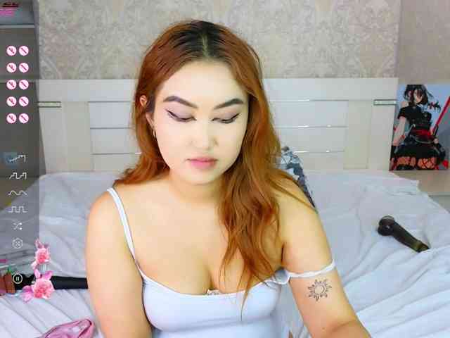 DianaMoon webcam