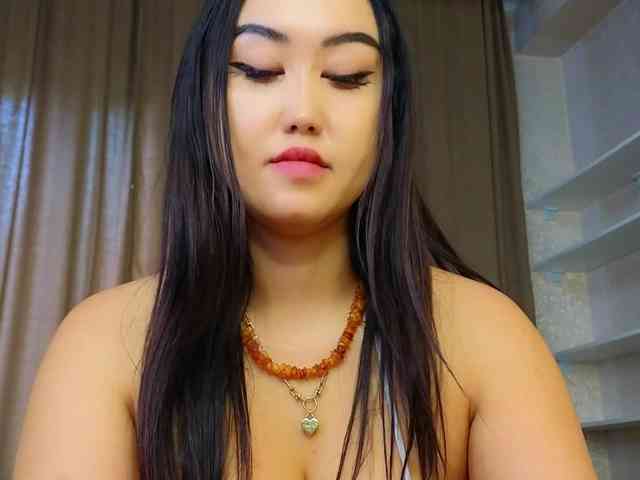 DianaMoon webcam