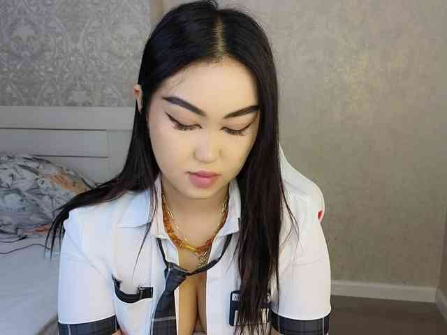 DianaMoon webcam