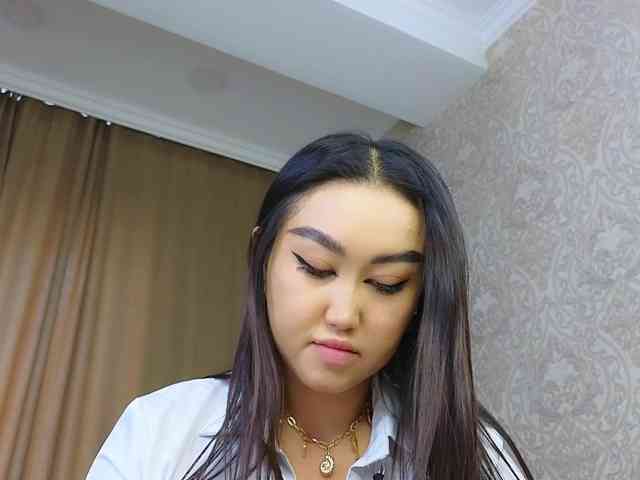 DianaMoon webcam