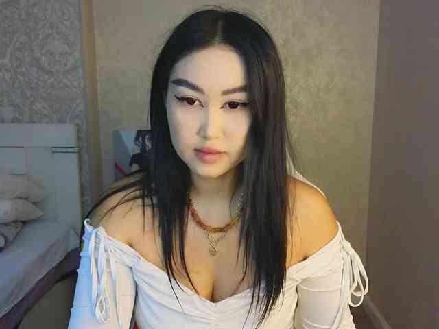 DianaMoon webcam