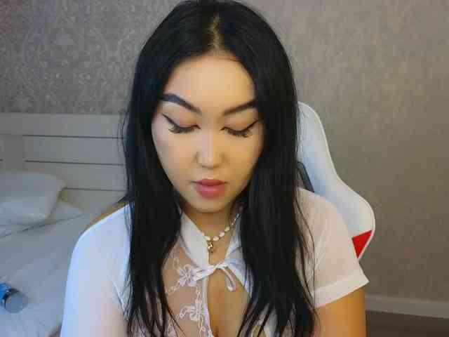 DianaMoon webcam