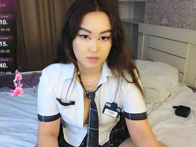 DianaMoon webcam