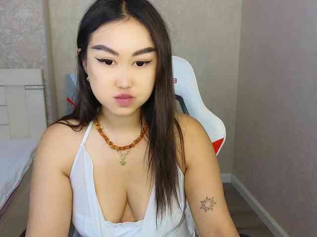 DianaMoon DianaMoon