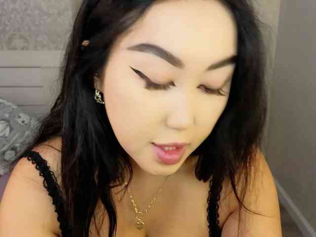 DianaMoon webcam