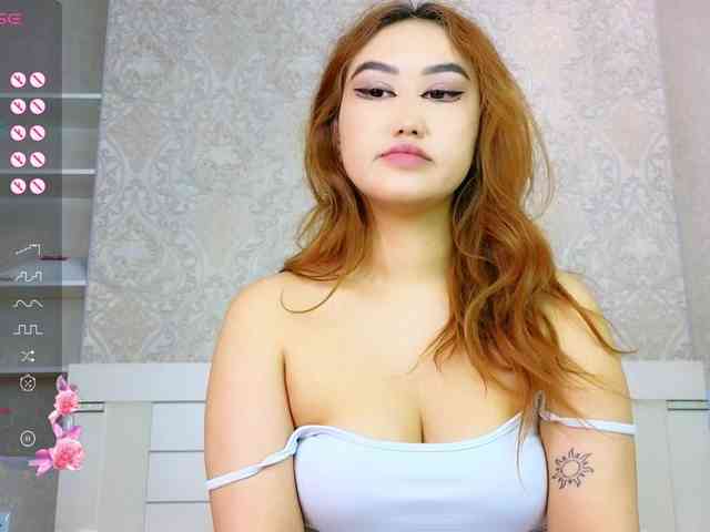 DianaMoon webcam