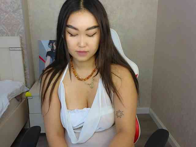 DianaMoon Sex Cam Show