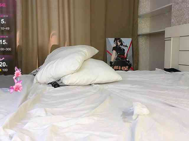 DianaMoon webcam