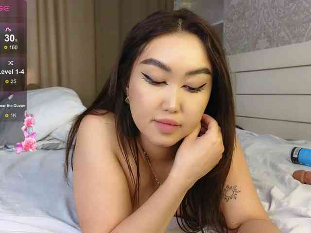DianaMoon webcam