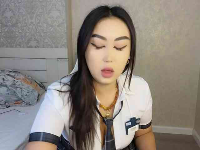 DianaMoon webcam