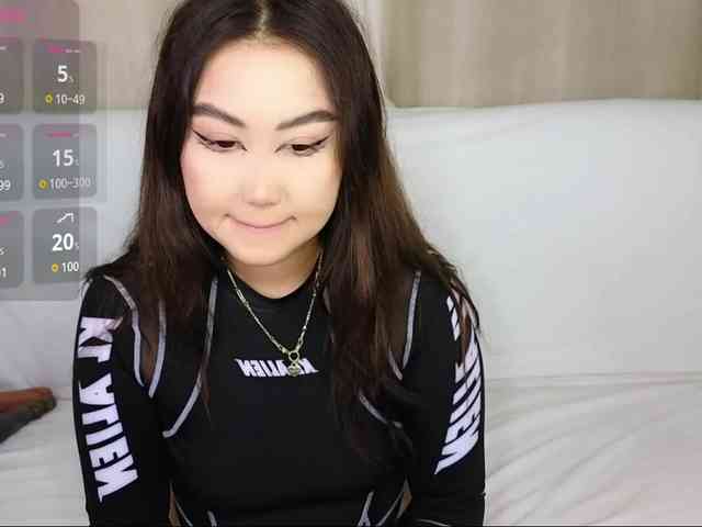 DianaMoon webcam