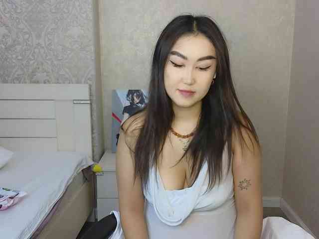 DianaMoon webcam