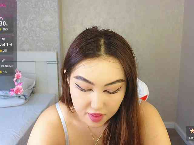 DianaMoon webcam
