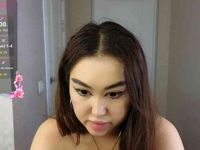 DianaMoon webcam