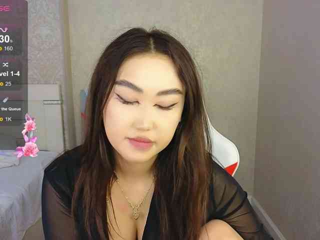 DianaMoon webcam