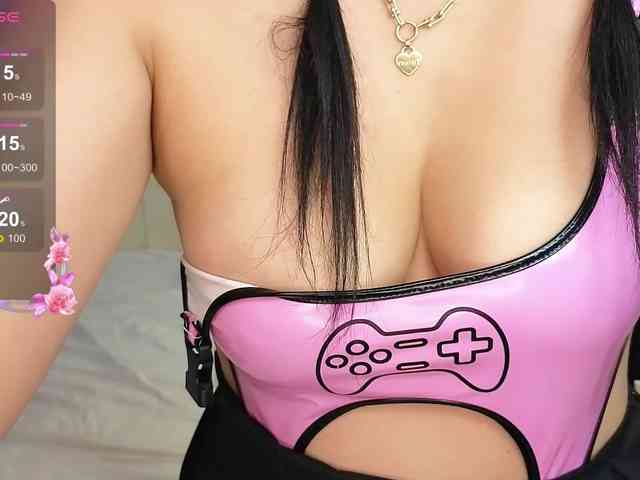 DianaMoon webcam