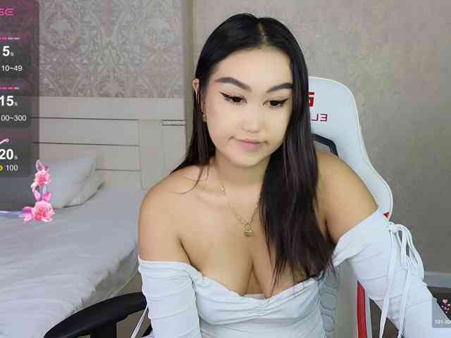 DianaMoon webcam