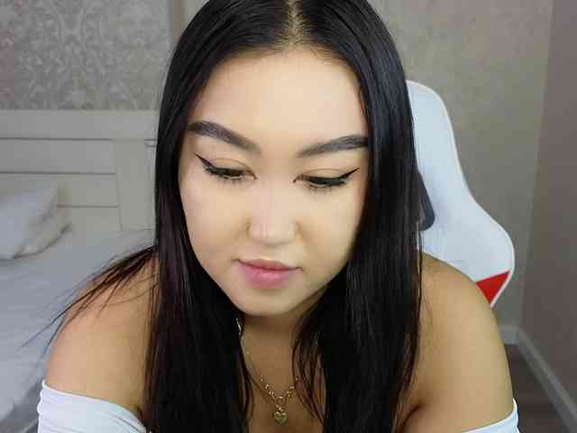 DianaMoon webcam