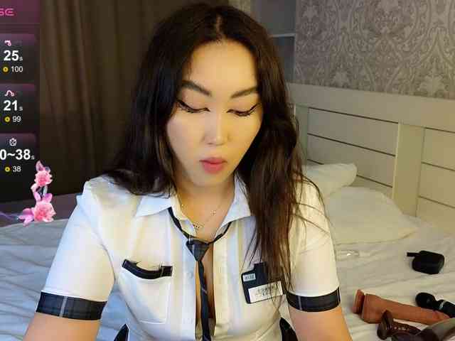DianaMoon webcam