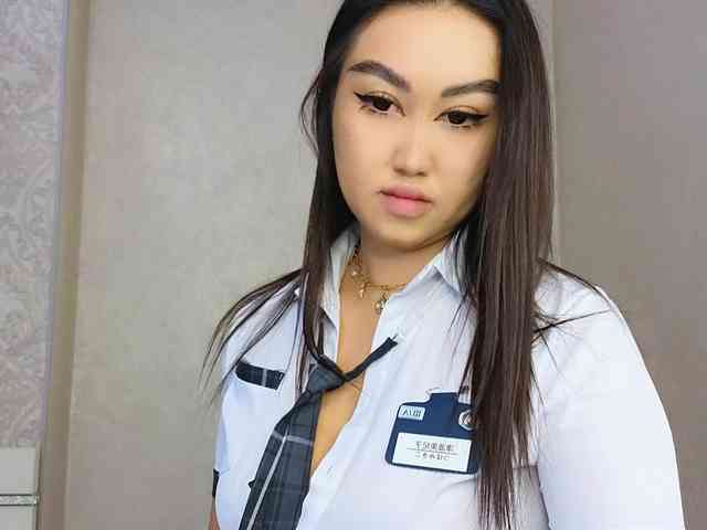 DianaMoon webcam