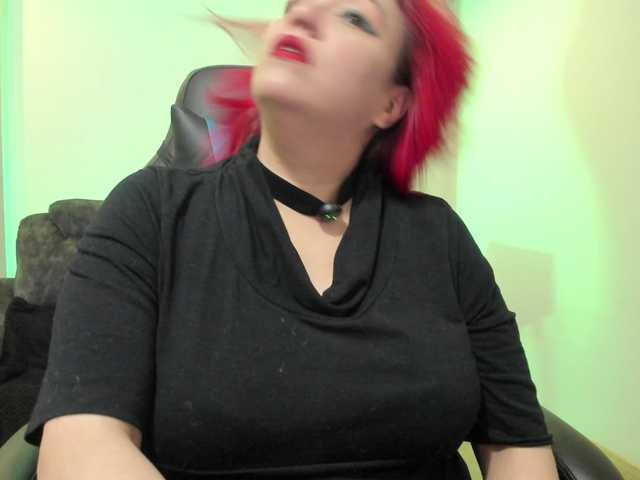 Sammy-owens's BongaCams show and profile