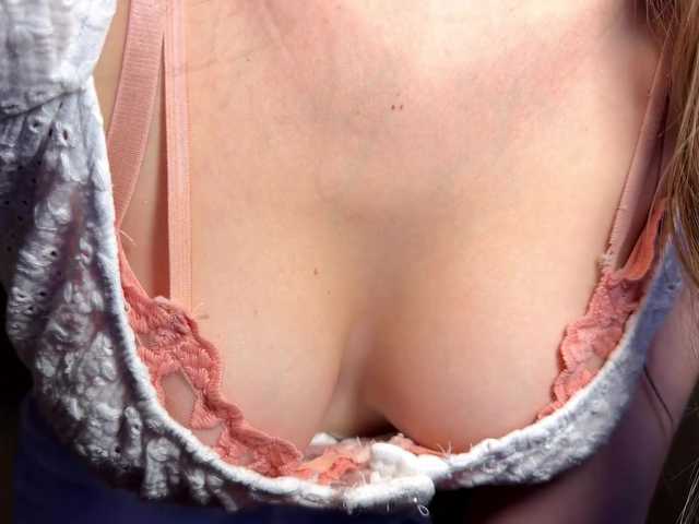 Missblair12 live cam preview