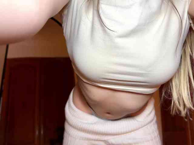 Missblair12 webcam