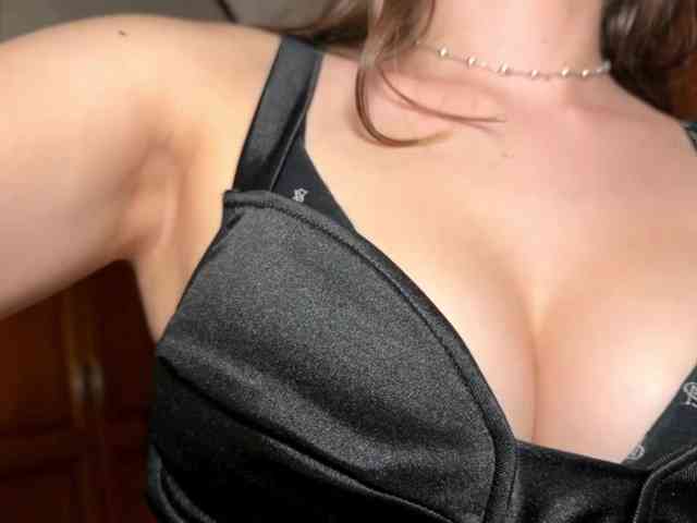 Missblair12 webcam