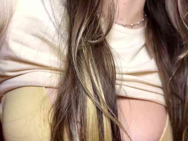 Модель: Missblair12