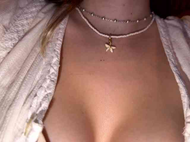 Missblair12 webcam