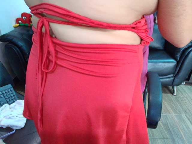 meganmilf2 live cam preview