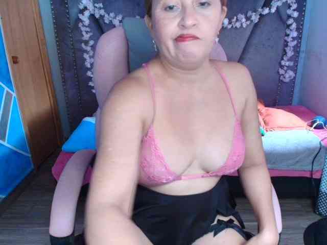 meganmilf2 webcam