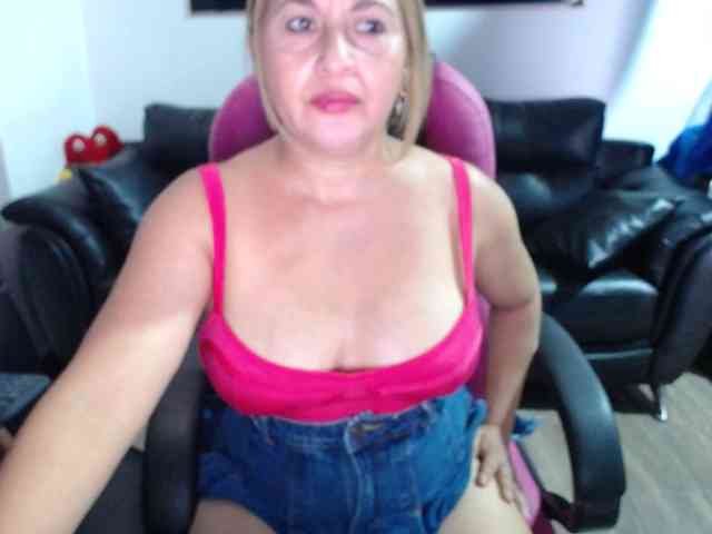 meganmilf2 webcam