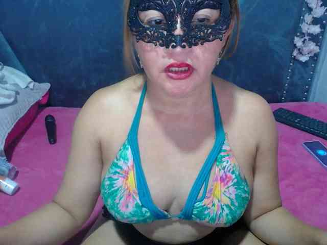 meganmilf2 webcam