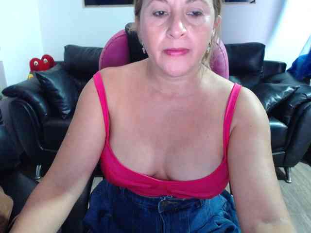 meganmilf2 Live Webcam on BongaCams