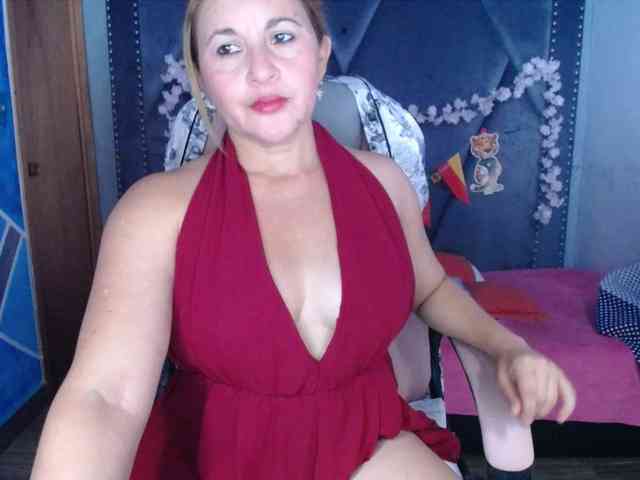 meganmilf2 webcam