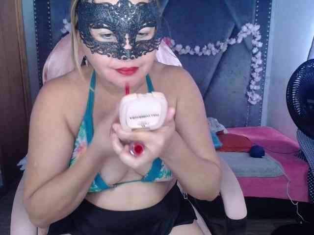 meganmilf2 webcam