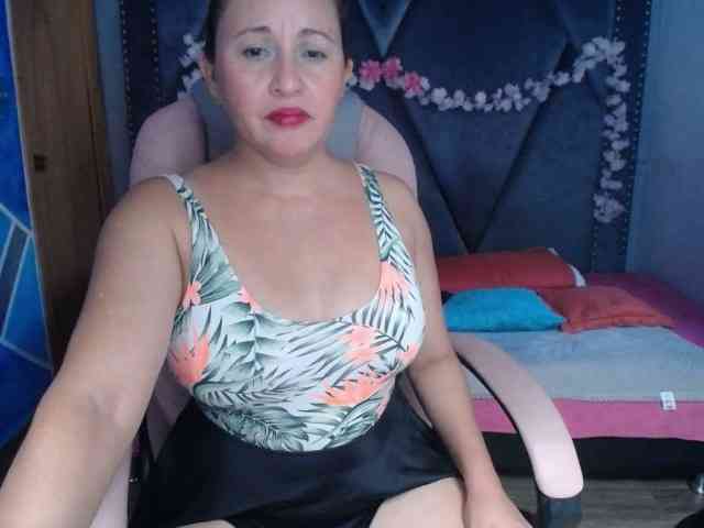meganmilf2 webcam