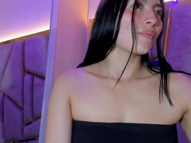 Cloe-candy live cam on BongaCams