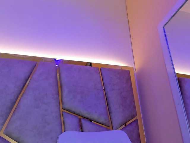 Cloe-candy live cam on BongaCams