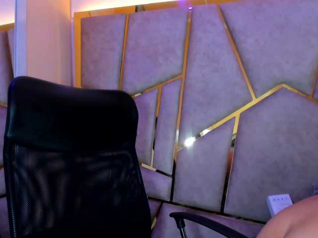 Cloe-candy live cam on BongaCams
