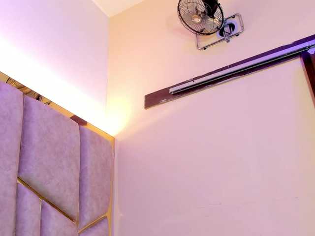 Cloe-candy live cam on BongaCams