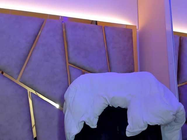 Cloe-candy live cam on BongaCams