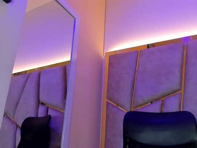 Cloe-candy live cam on BongaCams