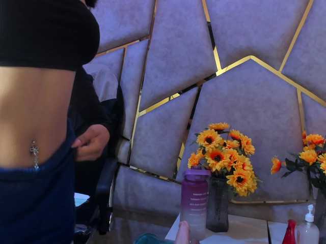 Cloe-candy live cam on BongaCams